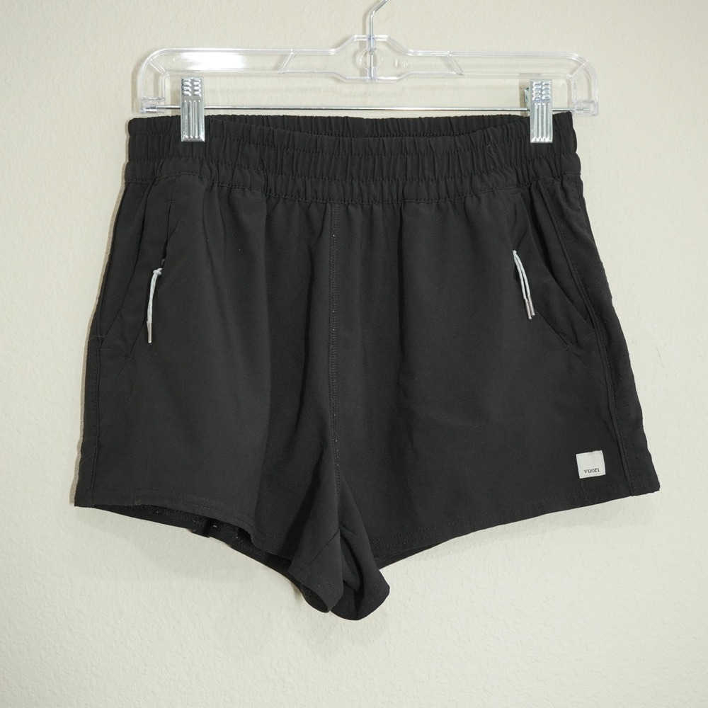 Vuori Womens Medium Performance Shorts Black Excellent Activewear Running Pocket